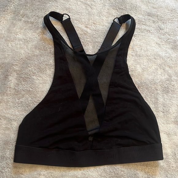 NWOT Kit and Ace Base High Neck Bra - Picture 3 of 4